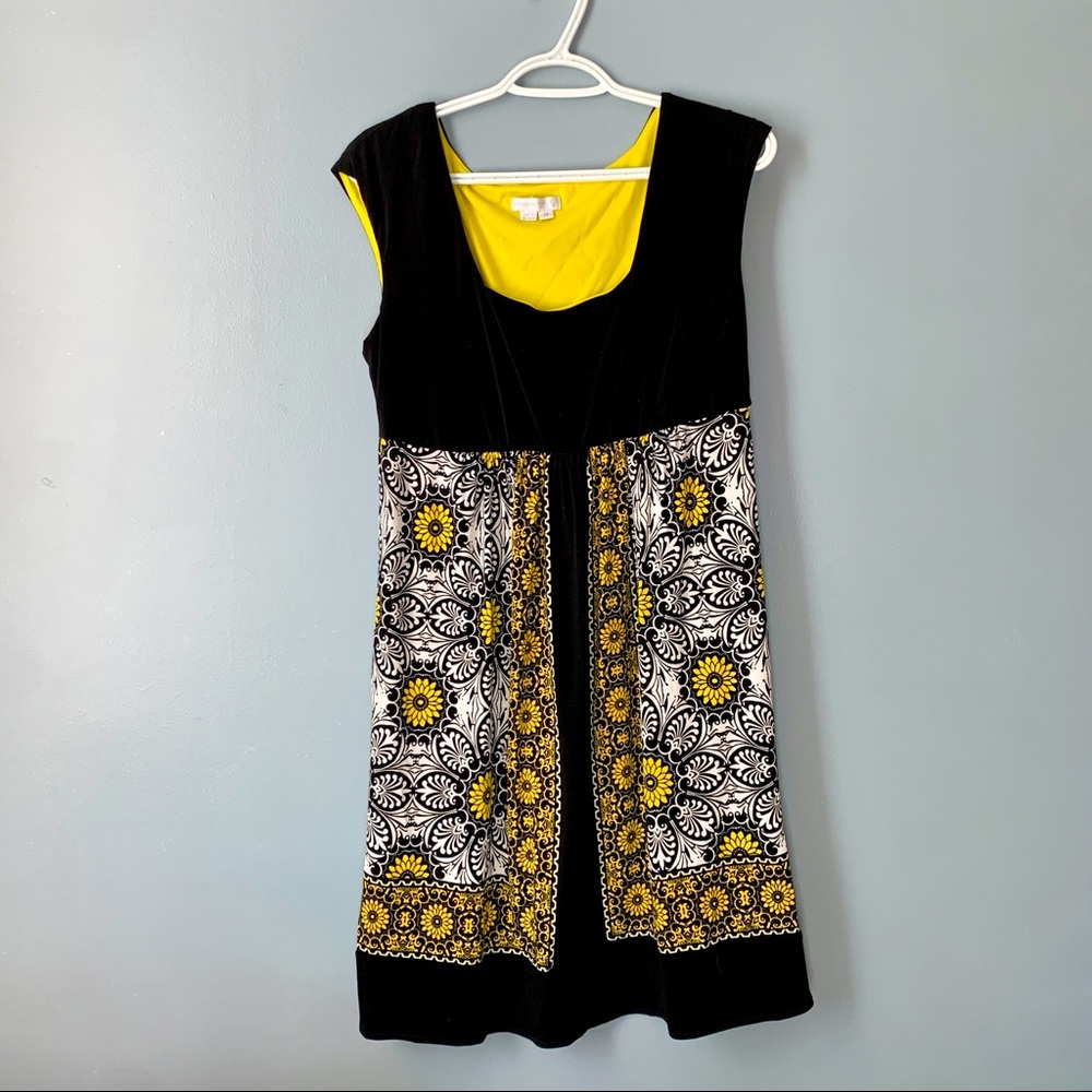 London Times Black and Yellow Size 14 Dress